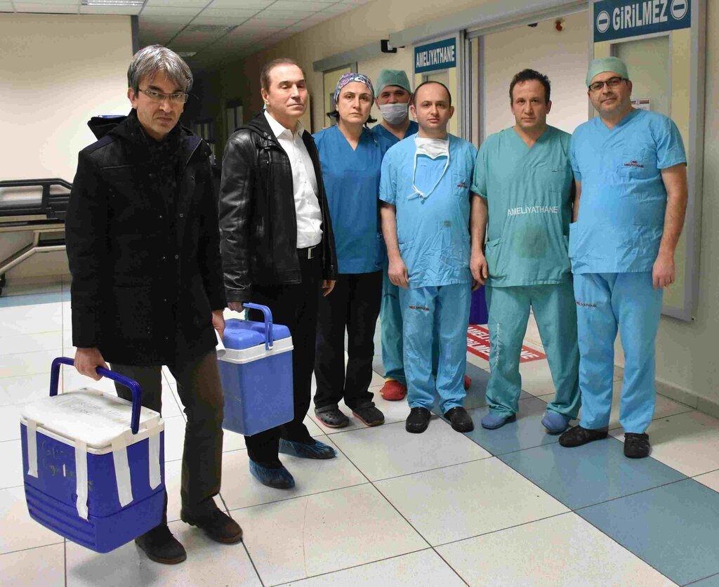 KAZA SONRASI BEYİN ÖLÜMÜ GERÇEKLEŞEN GENCİN ORGANLARI 5 KİŞİYE UMUT OLDU KAZA SONRASI BEYİN ÖLÜMÜ GERÇEKLEŞEN GENCİN ORGANLARI 5 KİŞİYE UMUT OLDU
