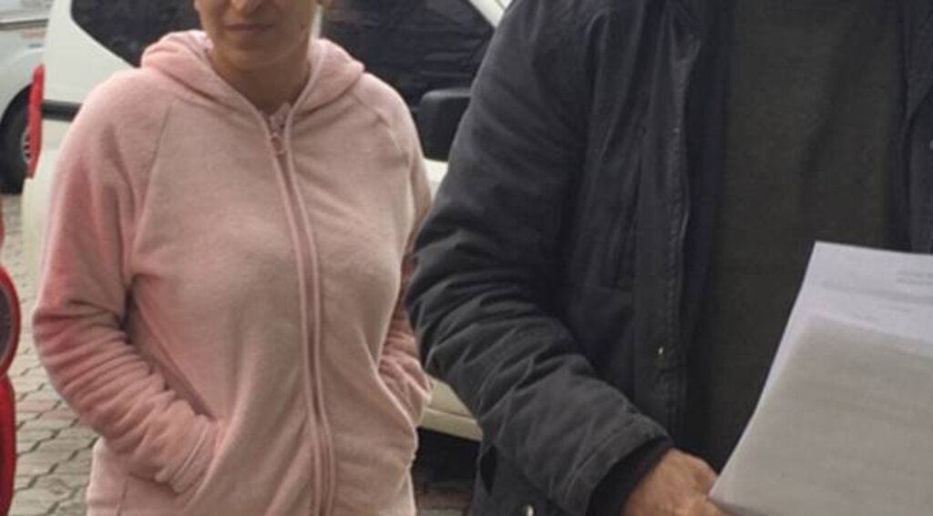 Küçük kıza fuhuş yaptırdığı iddia edilen kadın tutuklandı