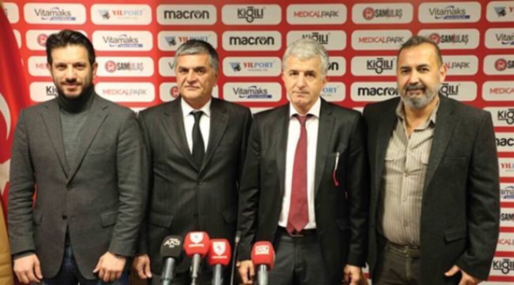 Teknik Menajer Yücel Uyar imzaladı