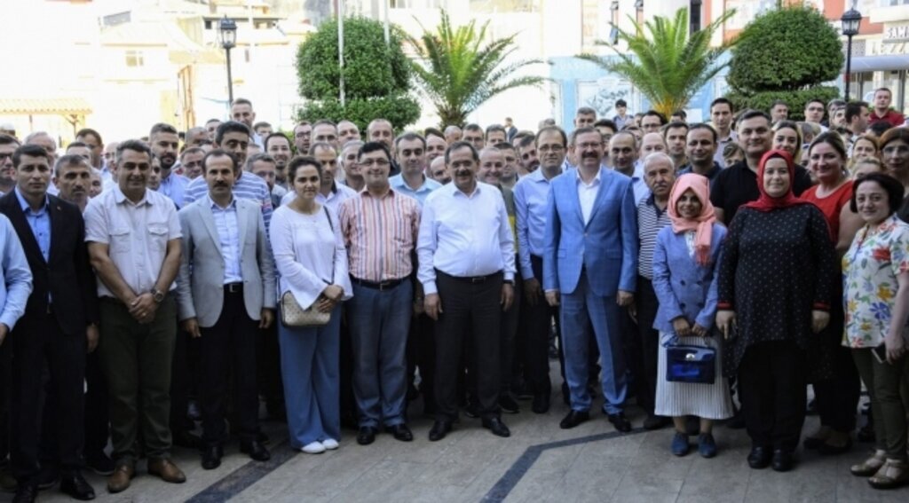 Samsun Büyükşehir’de bayramlaşma sevinci