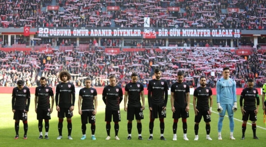 Futbol şehitleri bir kez daha anıldı