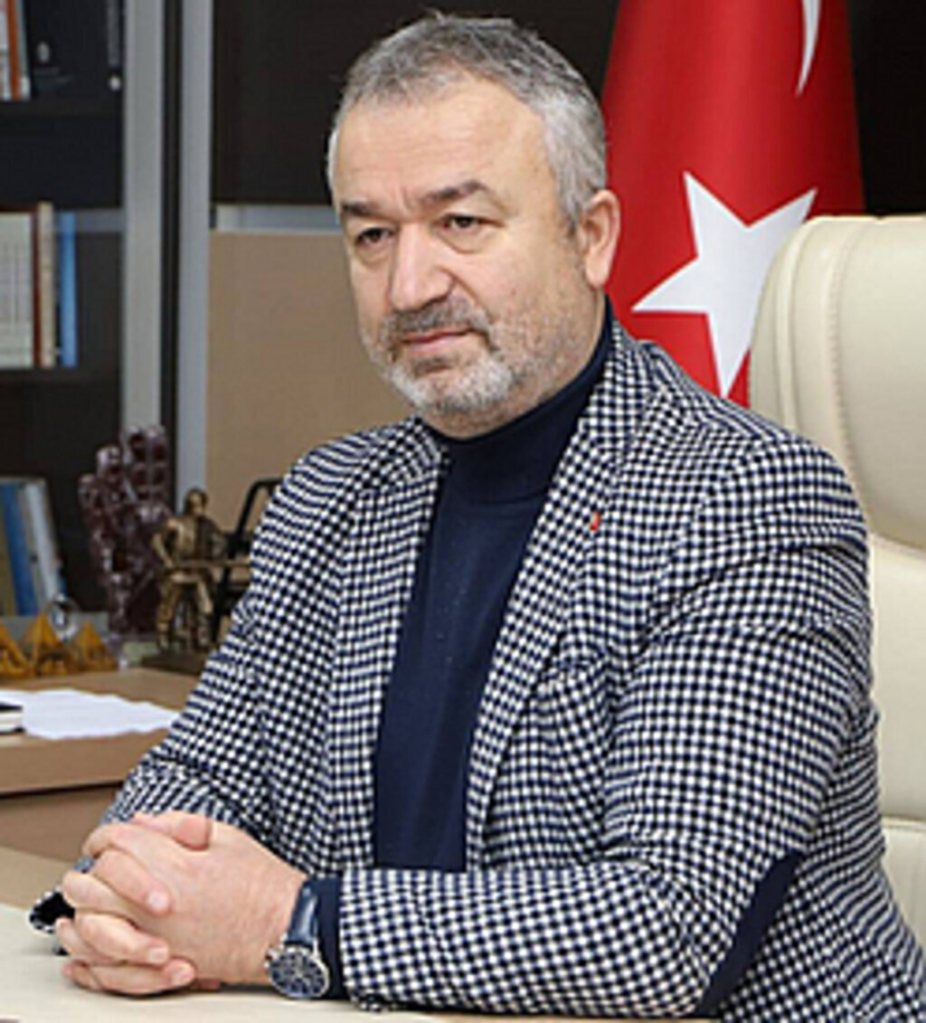 Osman Topaloğlu Kimdir?
