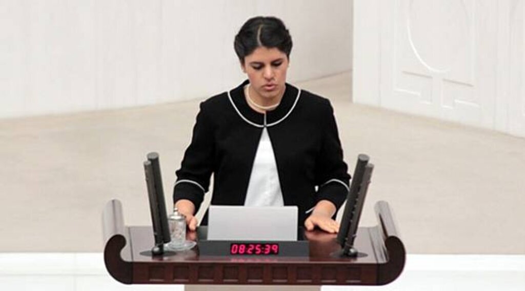 Öcalan'a Yakalama Kararı!