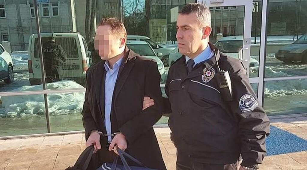 Polis memuru SEGBİS üzerinden tutuklandı