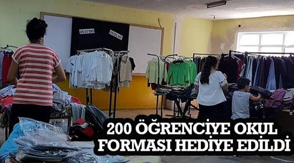 SAMSUN HABER - 200 öğrenciye okul forması hediye edildi