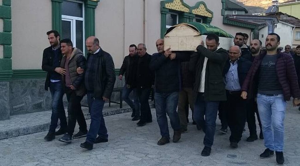 Bakırköy'de iş kazasında hayatını kaybeden işçi Samsun'da defnedildi