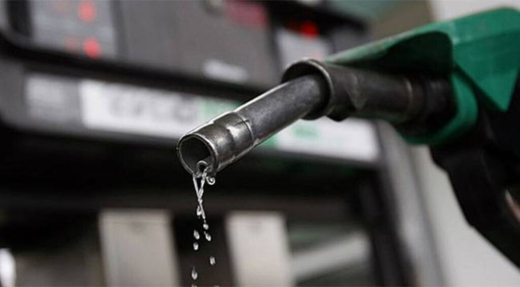 Benzine 8 kuruş zam geldi! | Benzin fiyatları ne kadar oldu ?