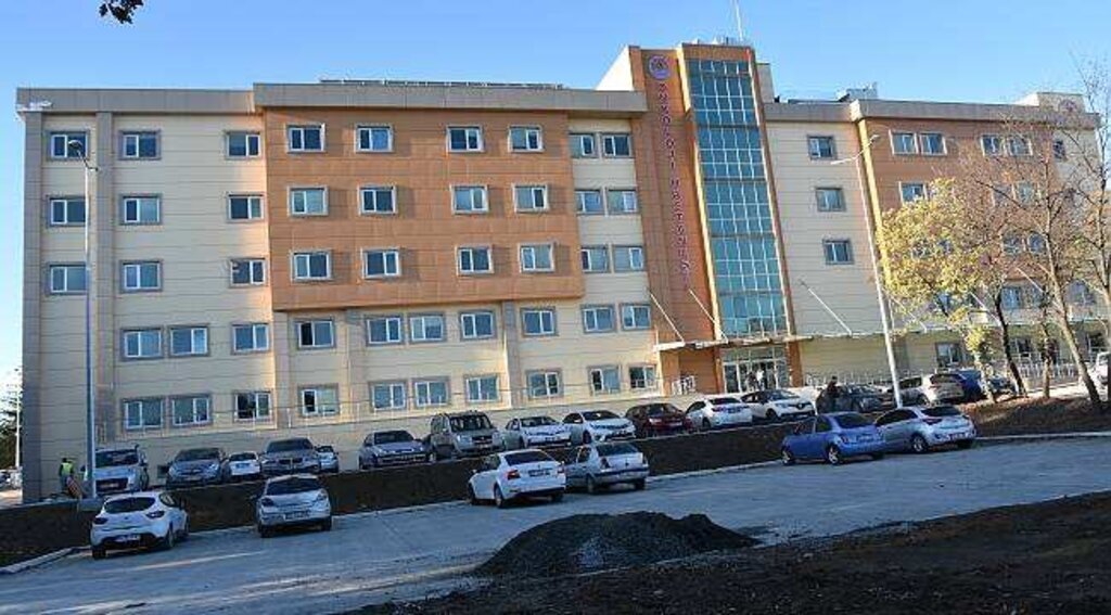 Onkoloji hastanesi hasta kabulüne başladı