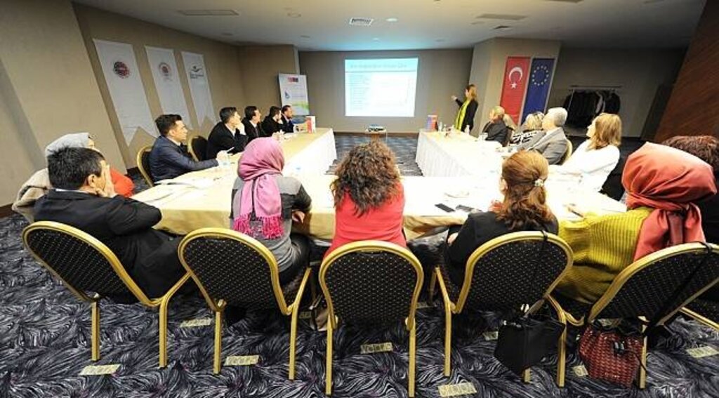 Büyükşehir personeline iklim değişikliği semineri