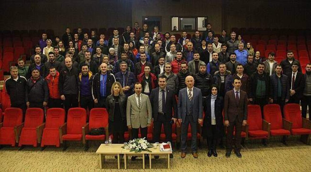 Samsun'da antrenörlere gelişim semineri