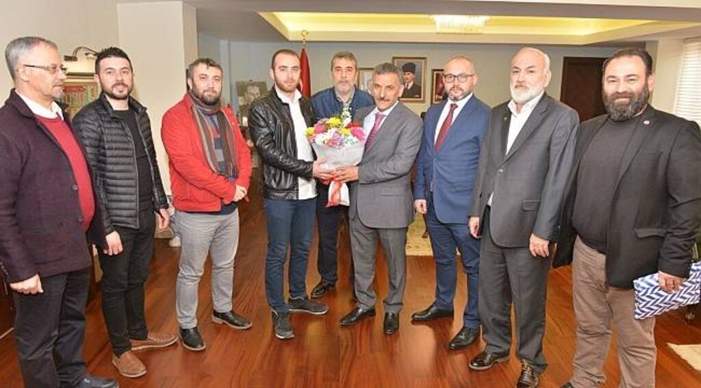Cemiyetten Vali Kaymak'a ziyaret