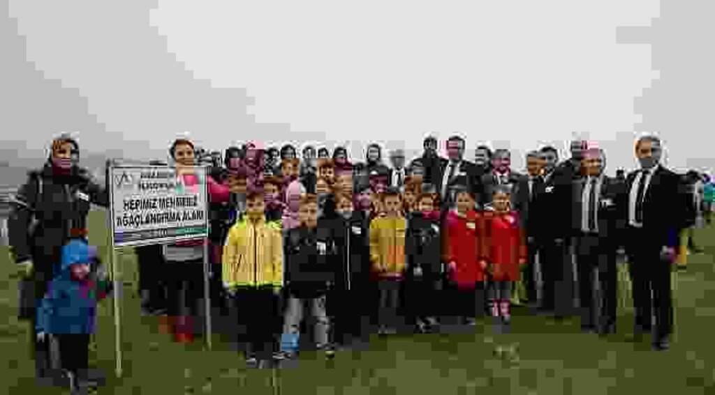 Miniklerden şehitlere vefa