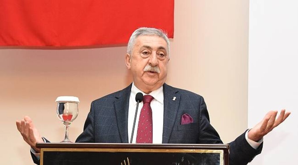Emeklilik bekleyen esnafımız unutulmamalı