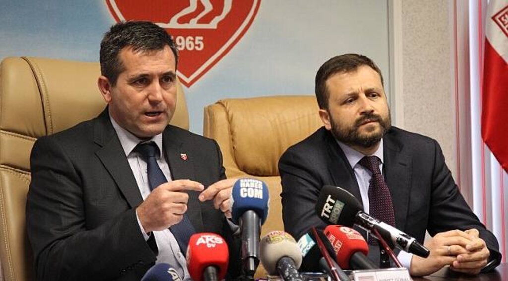 Samsunspor, Yılmaz Vural'ı TFF'ye şikayet etti