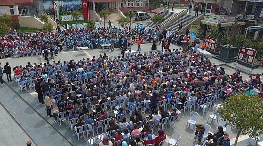 Tekkeköy’de 5555 Kişi Meydanda Kitap Okuyacak