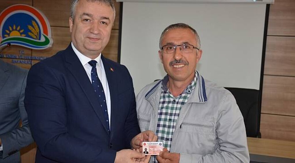 19 Mayıslı Muhtarlar Kimlik Kartlarına Kavuştu