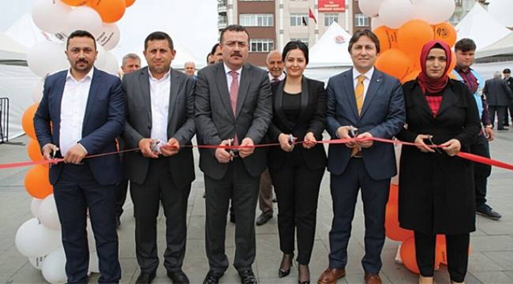 Atakum Hayır Çarşısı Yakakentlilerle buluştu