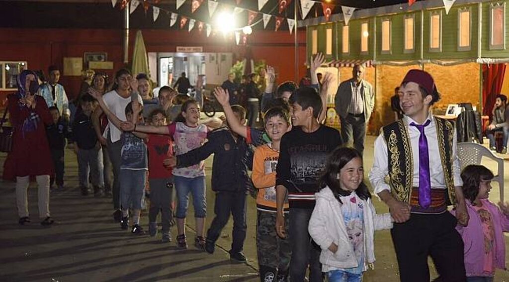 Tekkeköy’de Ramazan Sokağı doldu taştı