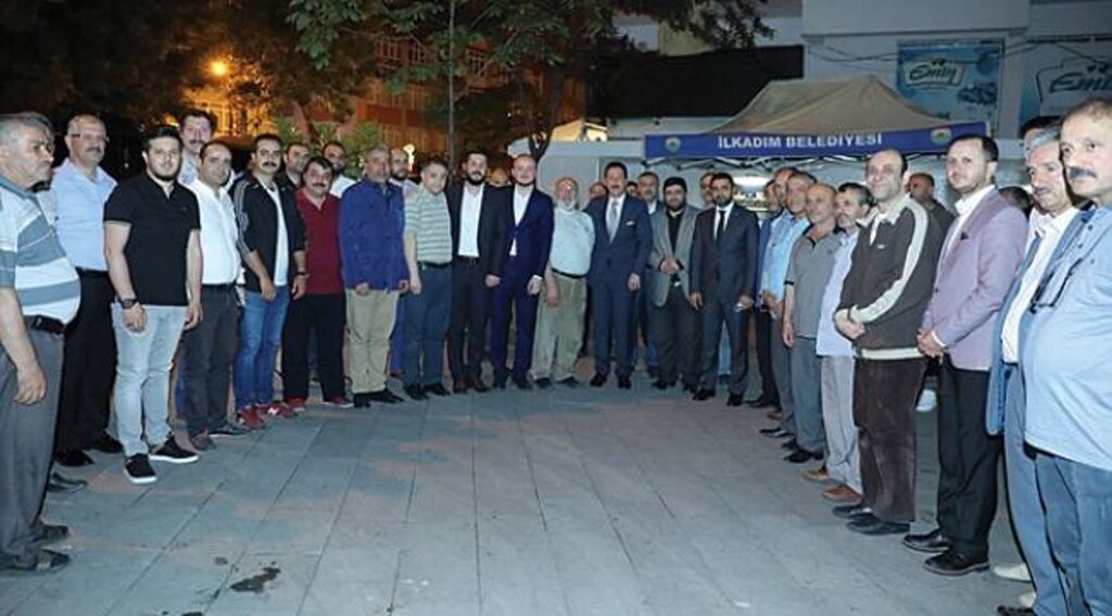 Tok'tan canlı bağlantıyla teşekkür