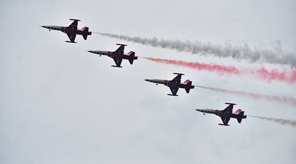 Türk Yıldızları ve SOLOTÜRK nefes kesti