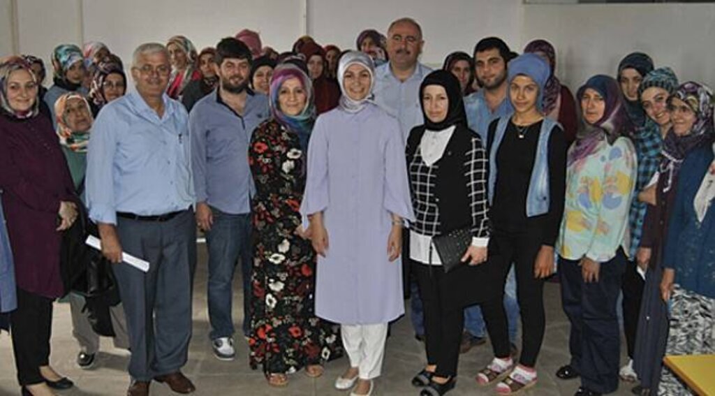 Bilgin, ilçe ilçe geziyor