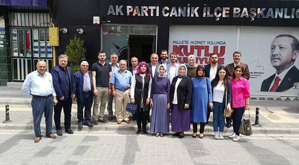 Caner Göktepe Caniklilerle buluştu