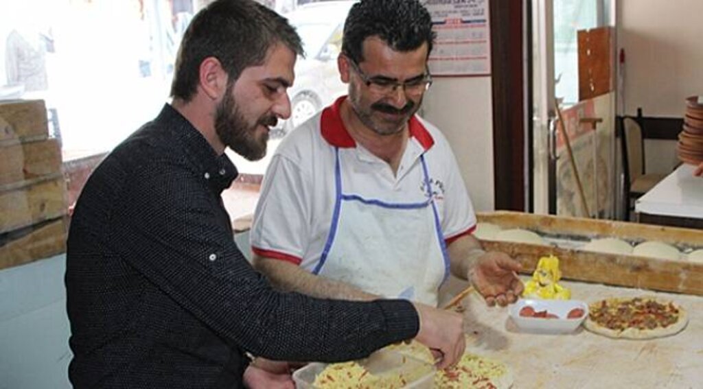 Göktepe: Yapan ile ‘yıkacağız' diyen zihniyeti ayırın"