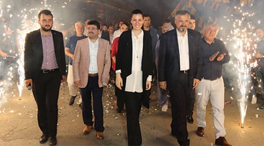 Karaaslan tarihe damga vuracağız