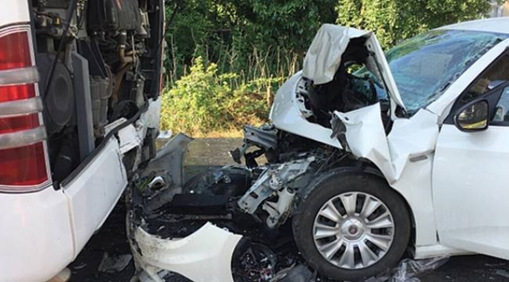Samsun'da trafik kazası: 1 ölü, 1 yaralı