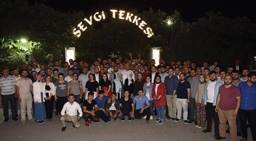 Togar gençlerle buluştu