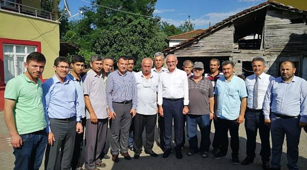 Yusuf Ziya Yılmaz çay sözünü tuttu