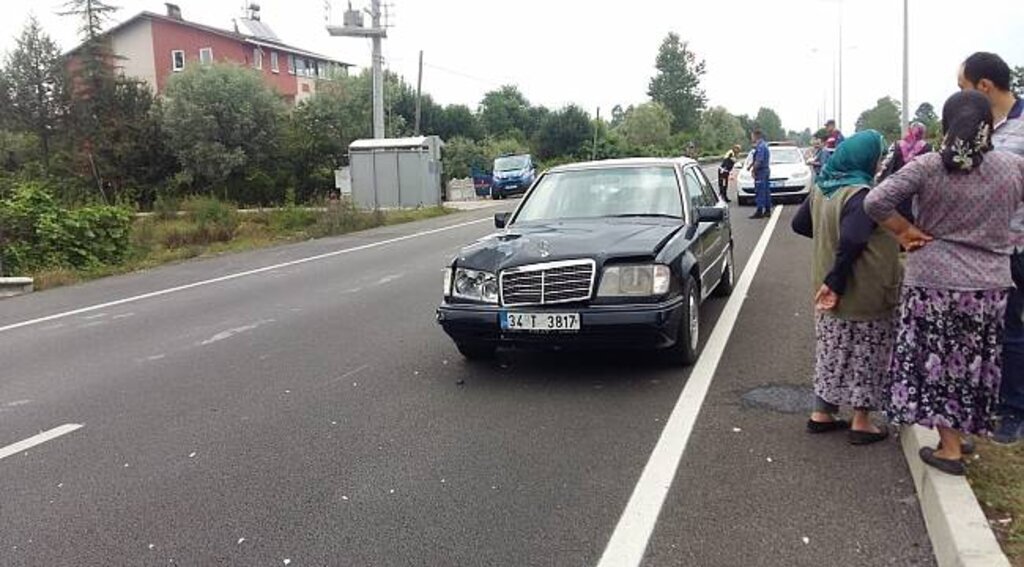 Otomobilin çarptığı çocuk yaralandı