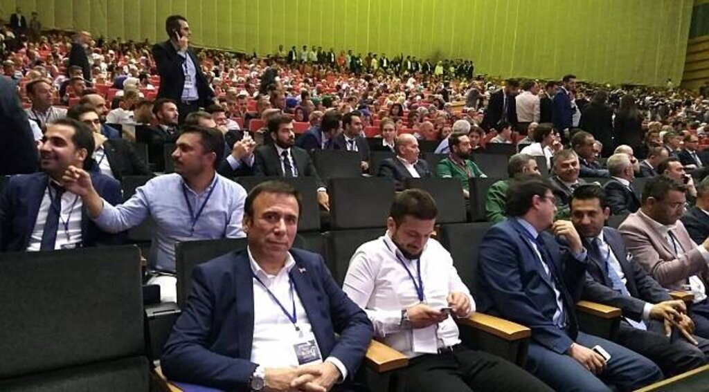 AK Parti Türkiye'yi dönüştürdü