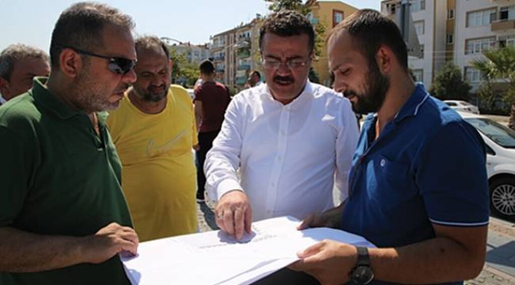Atakum Kent Meydanı için ilk kazma vuruldu