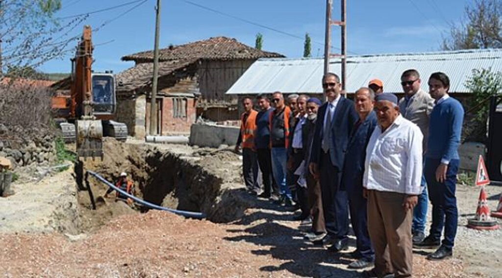 Kırsal mahallelerin altyapı sorunu çözülüyor