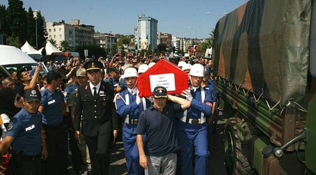 Samsunlu şehit toprağa verildi