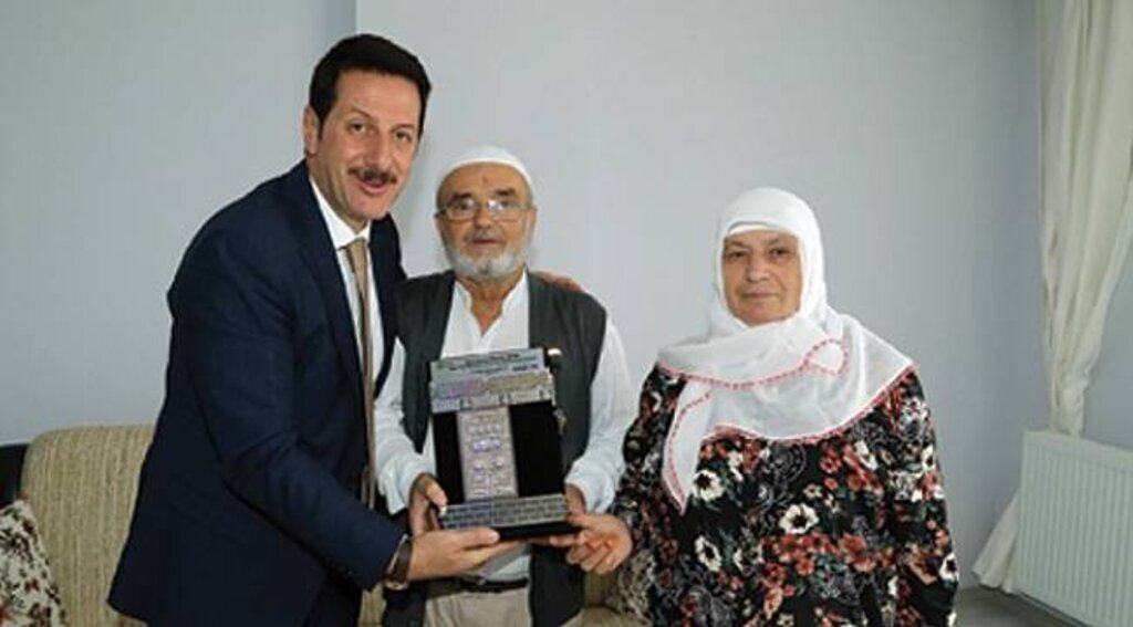 Tok, hacı ziyaretlerine başladı