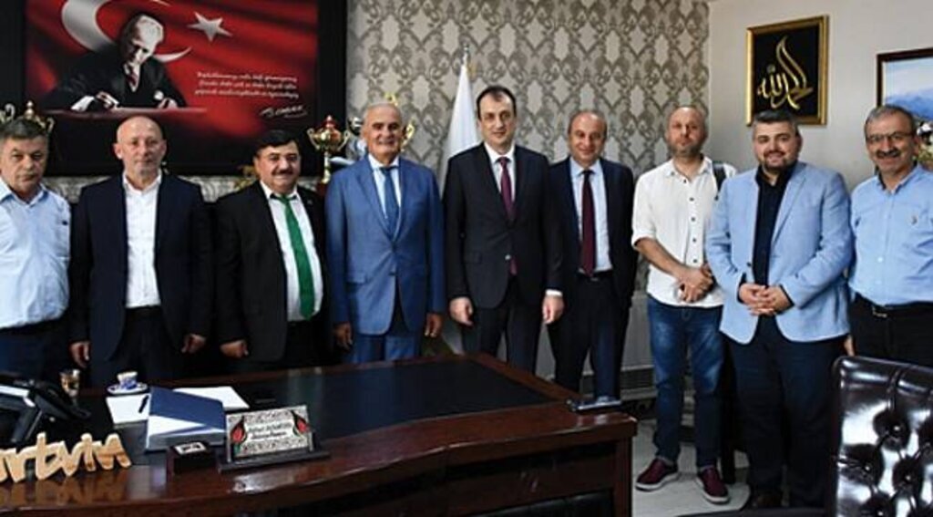 Yılmaz, "AK Parti'de sen ben yok, biz var"