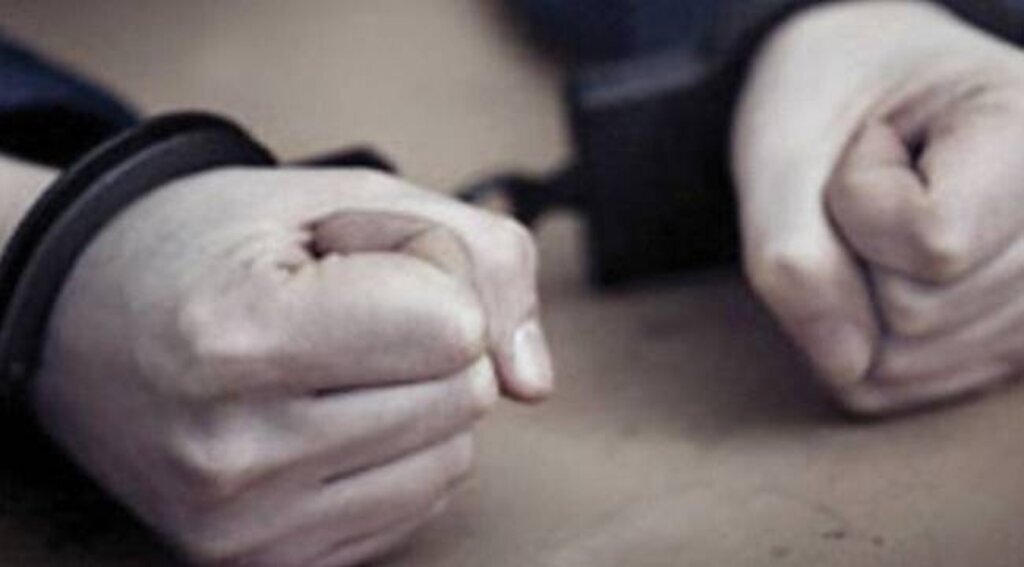 Adliye'de görev yapan hükümlü firar etti