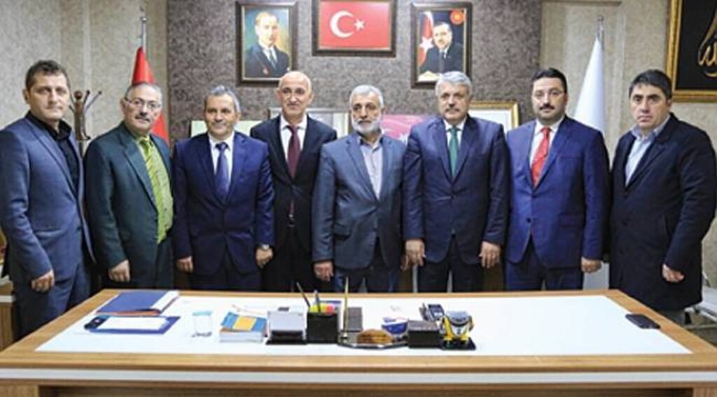 Erdöl diğer aday adaylarıyla buluştu