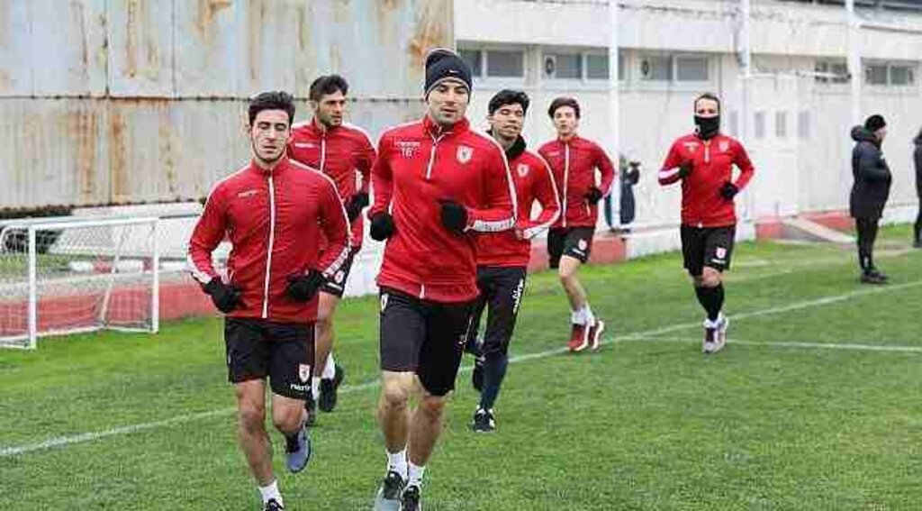 Samsunspor'da tempo artıyor