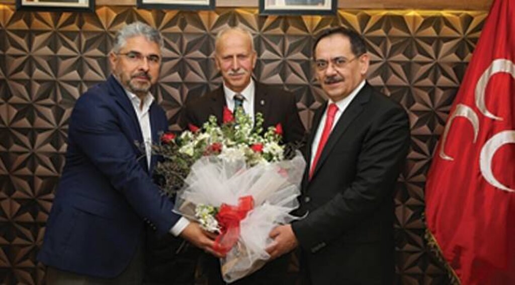 AK Parti'den MHP'ye ziyaret