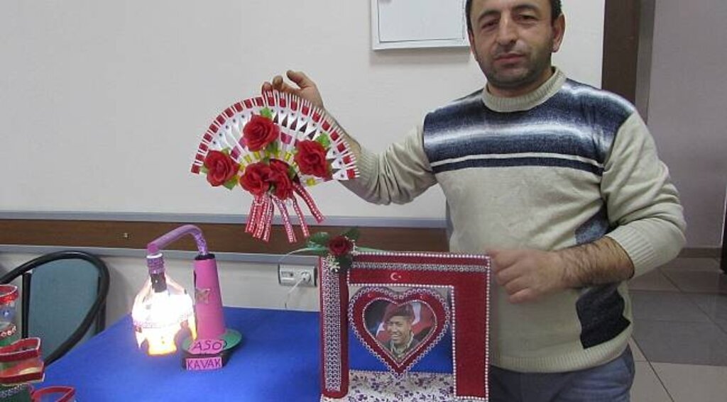 Atıklar hediyelik eşyaya dönüşüyor