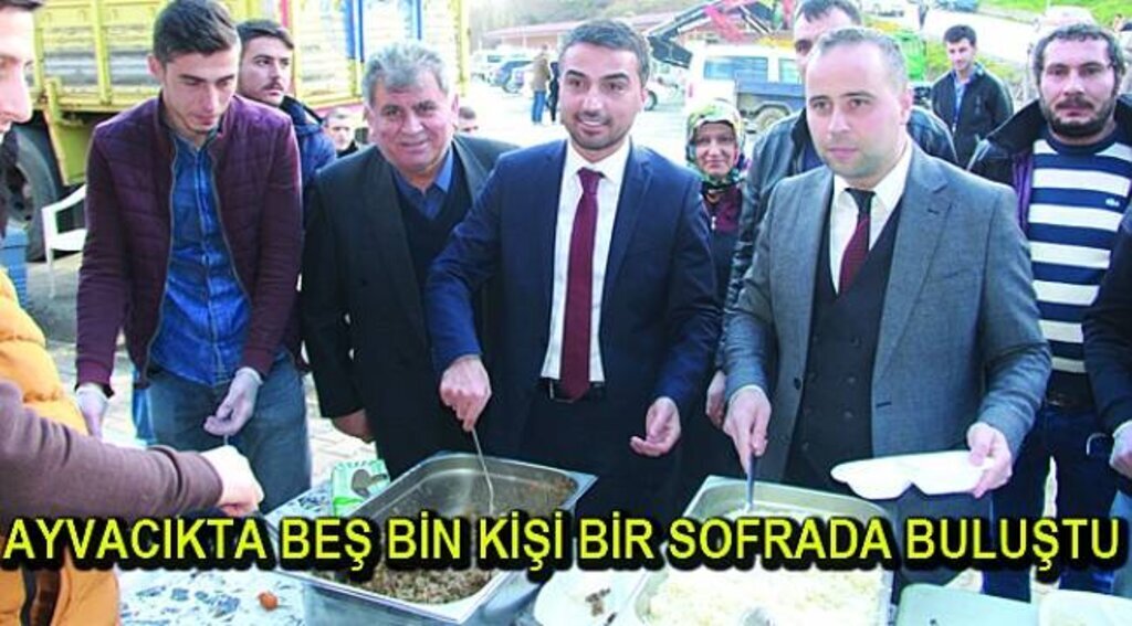 AYVACIKTA BEŞ BİN KİŞİ BİR SOFRADA BULUŞTU