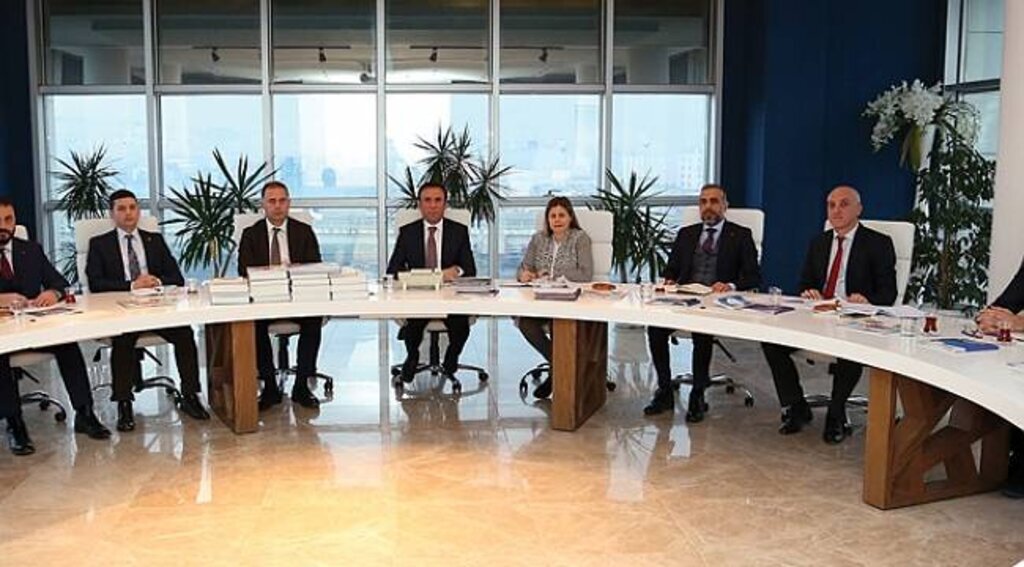 Genç: İnsanı yaşat ki devlet yaşasın