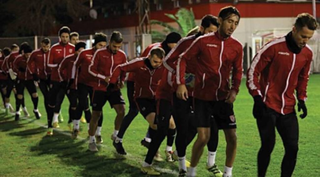 Samsunspor kampa Antalya'da devam edecek