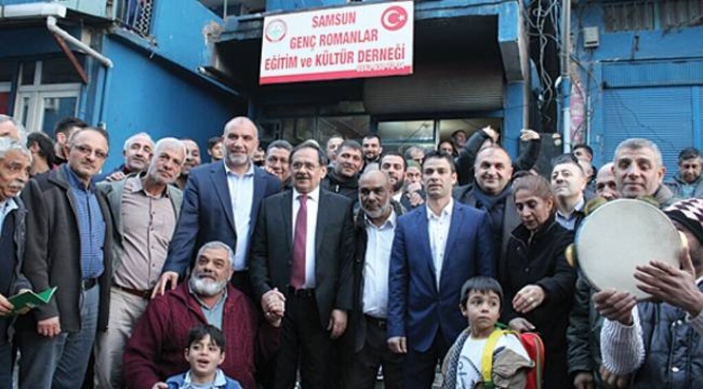 Demir Roman’larla buluştu
