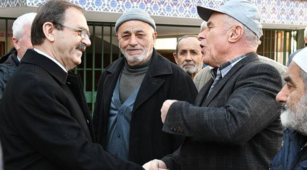 ZİHNİ ŞAHİN, ATAKUMLULARLA EL ELE!