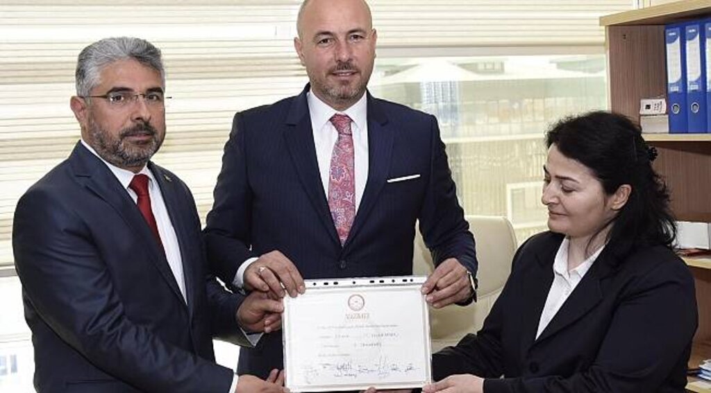 Togar mazbatasını aldı
