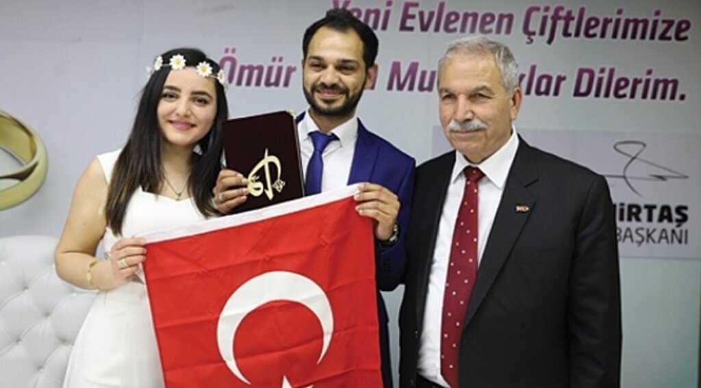 Genç muhabirin nikahını Demirtaş kıydı